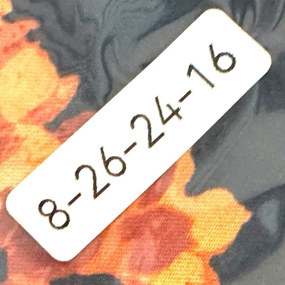 Ann Taylor Women’s 12 NWT Navy Yellow Flowers Pencil Skirt Cotton Spandex - Picture 11 of 11